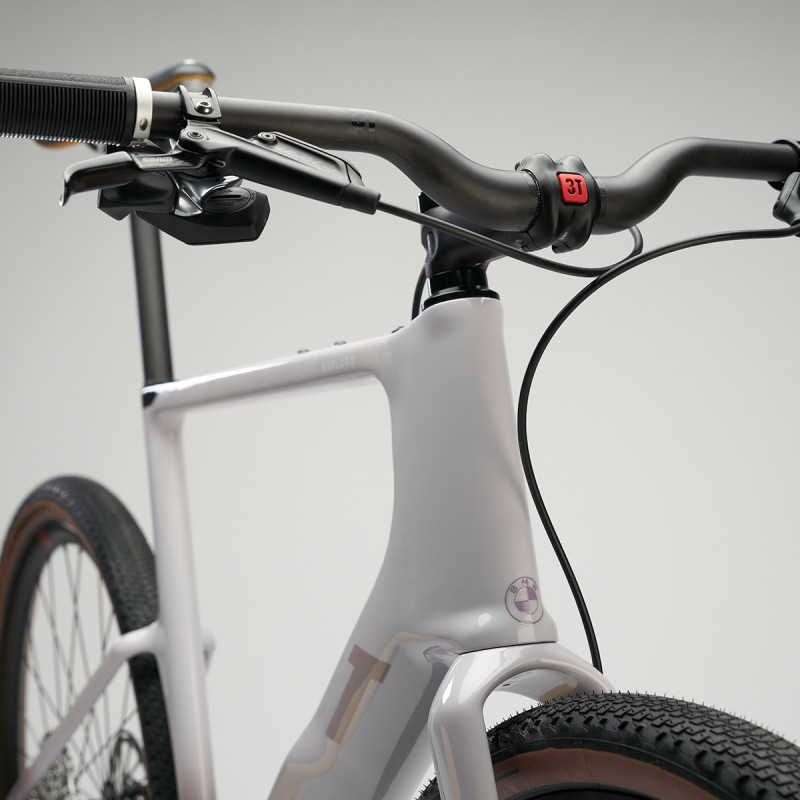 3T x BMW Exploro Ultra Urban - Size XXS