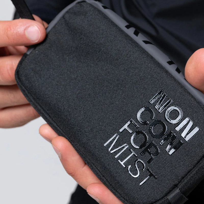 Gobik Cell Phone Case Unisex ESSENTIAL 2.0 - True Black
