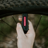 KOM Cycling Valve Core Tire Lever Combo