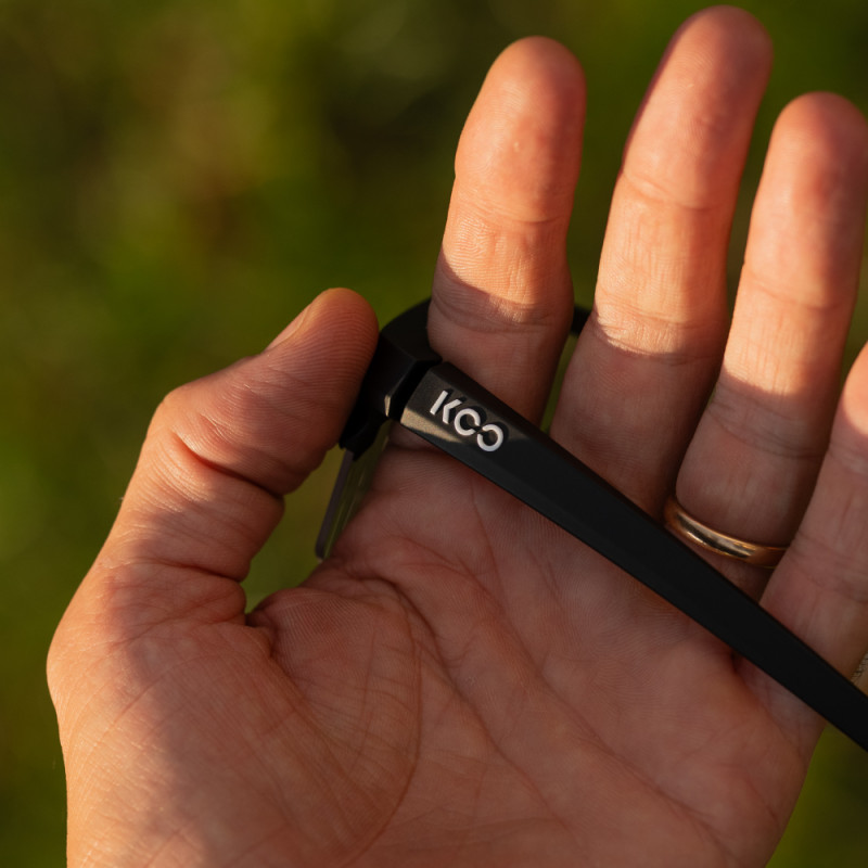Koo Alibi Matte Black / Photochromic Silver Mirror