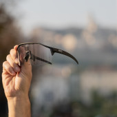 Koo Alibi Matte Black / Photochromic Silver Mirror