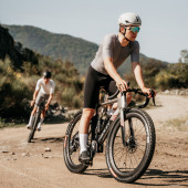 Ridley Kanzo Fast 2.0 Gravel Race Bike - Autumn Grey/ UD Carbon/ Metallic Candy Red 