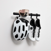 Tons Short Bar — D . 1x Pair of Shoes + Glasses + Helmet