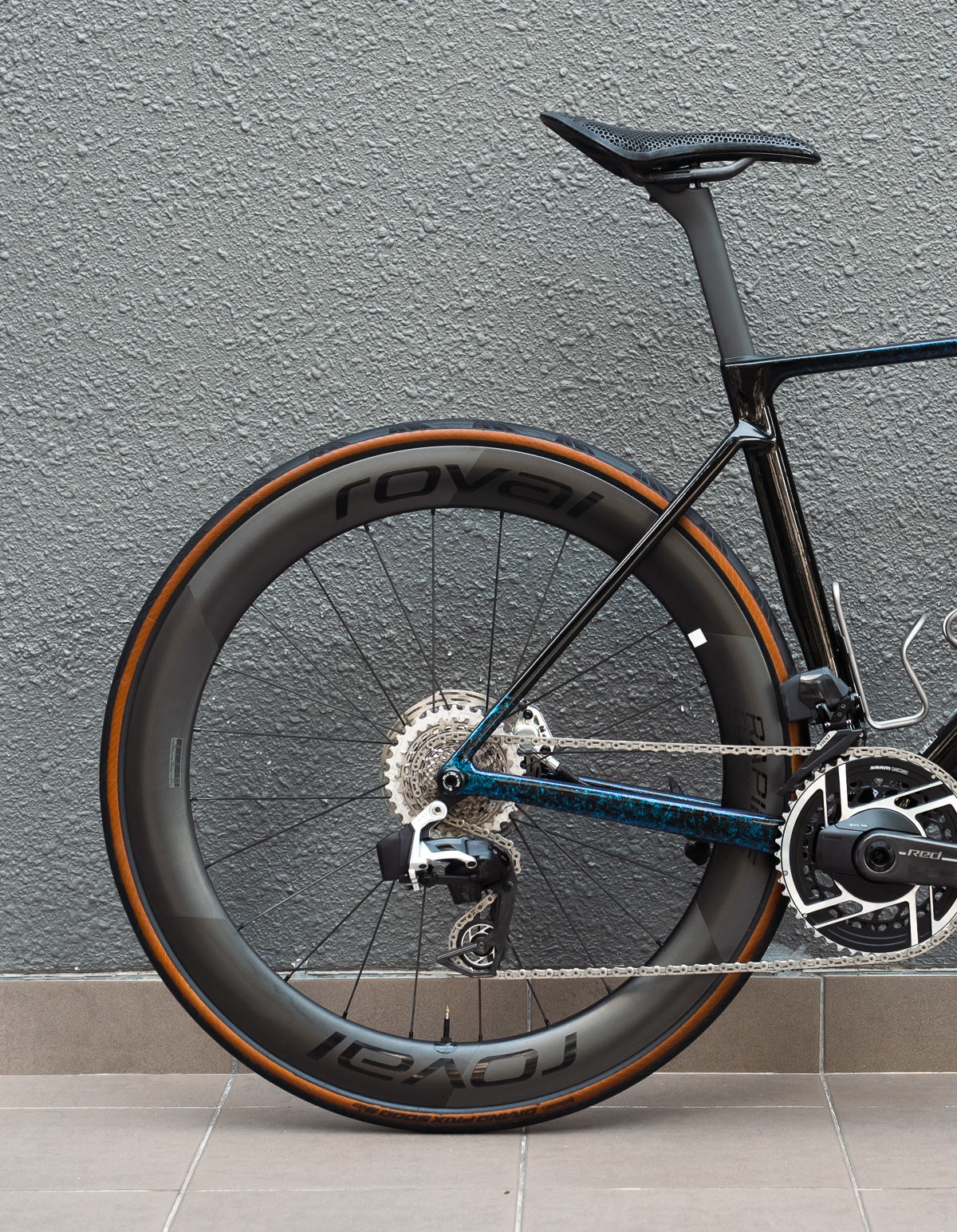 Michelle's New Colnago V5Rs