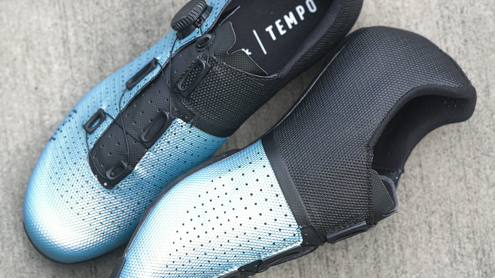 New Arrival: Fizik Decos Carbon Road Shoe