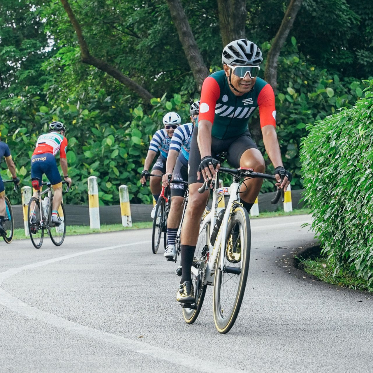 entro-the-social-ride-6