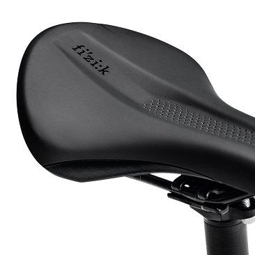 wahoo-kickr-bike-pro-features-fizik-premium-saddle